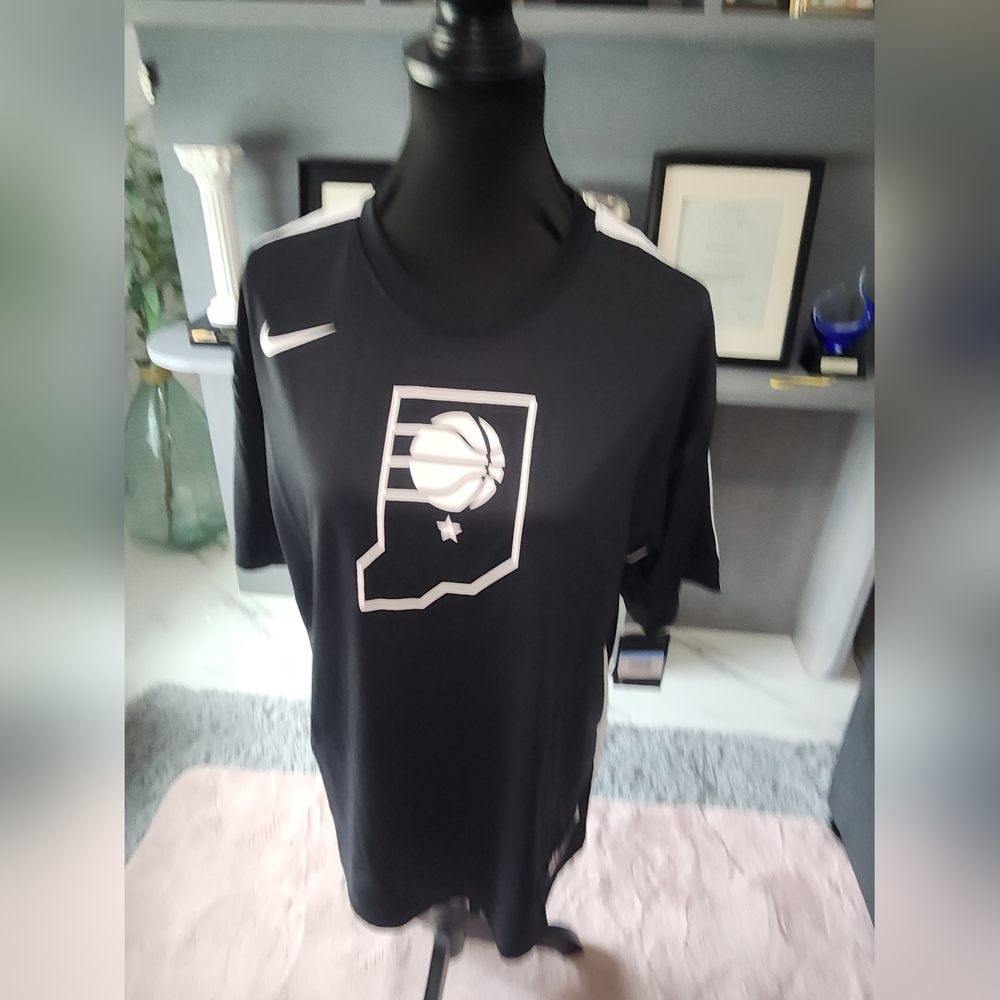Pacers- NBA team shirt